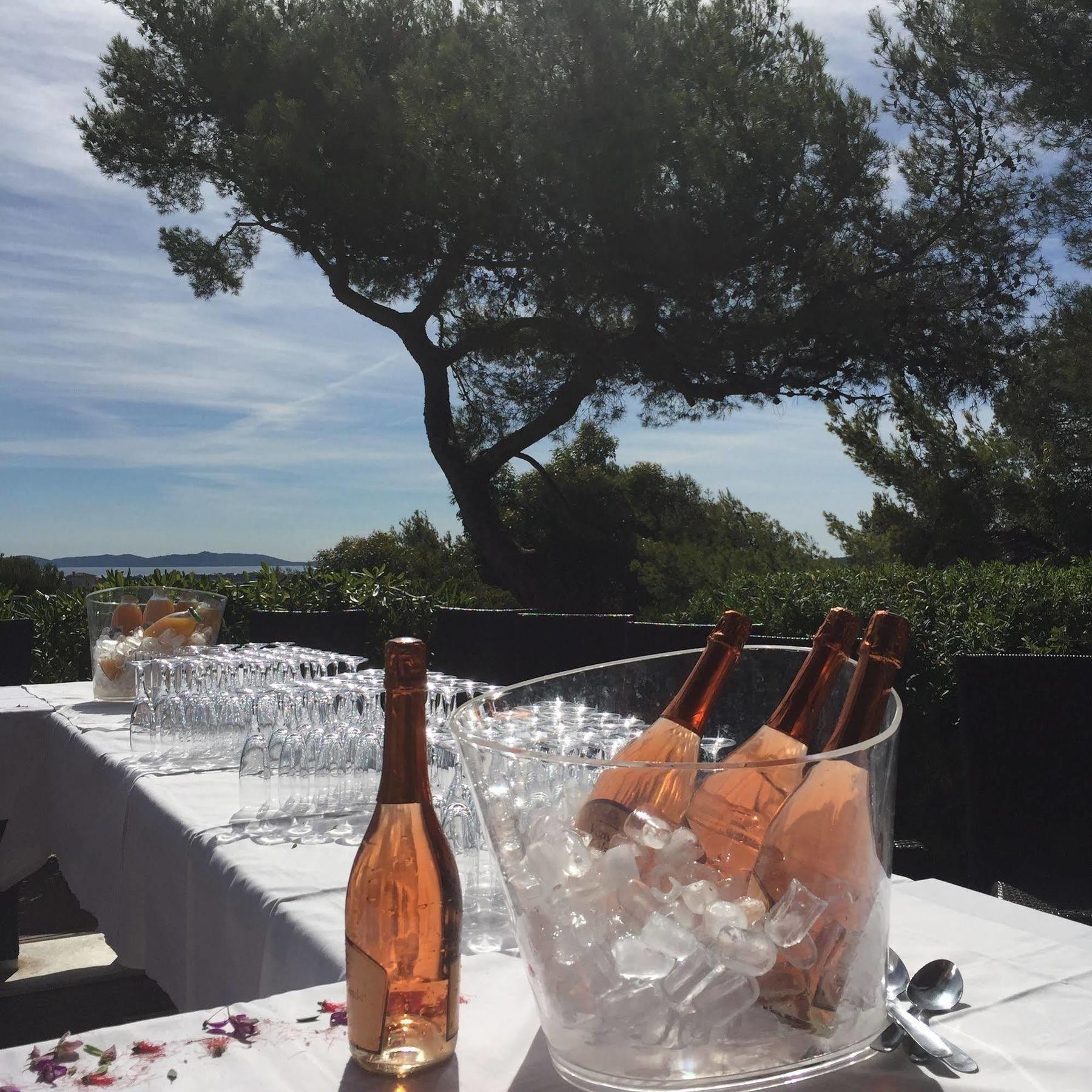 Hotel Club La Font Des Horts Hyeres Exterior photo