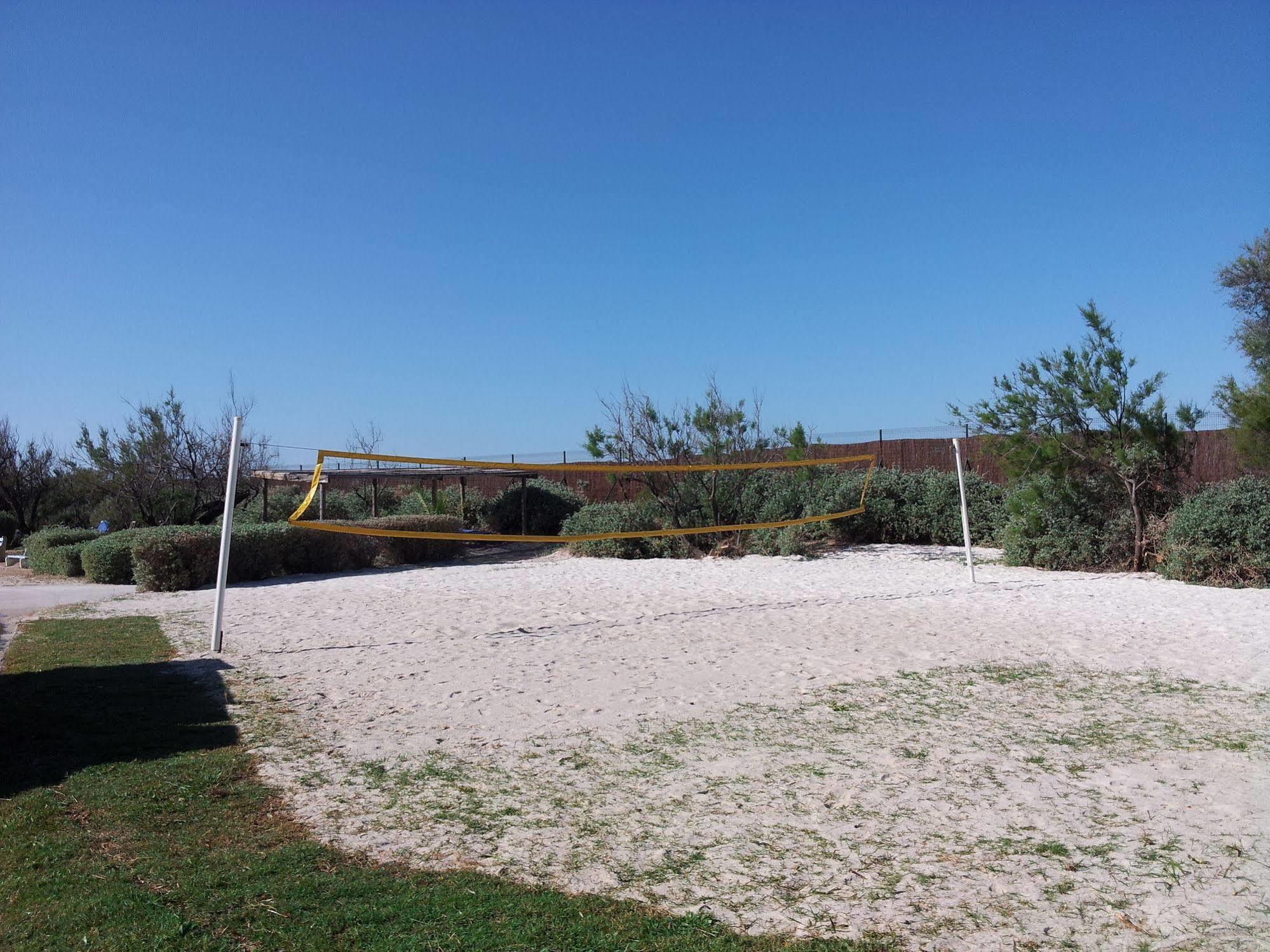 Hotel Club La Font Des Horts Hyeres Exterior photo